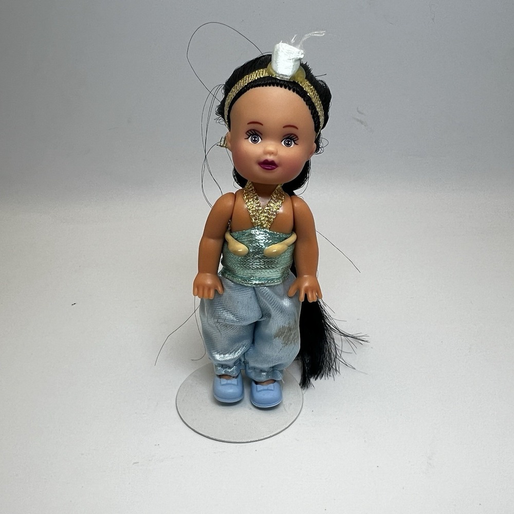 Vintage Disney Kelly Sized Mini 4" Jasmine Aladdin Doll Toy Collectible Princess